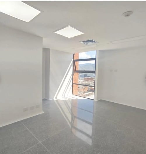 Consultorio en arriendo en Vía Las Palmas, Medellín, 36 m² · foto 2 de 8