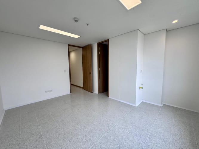 Consultorio en arriendo en Laureles, Medellín, 30 m² · foto 3 de 9