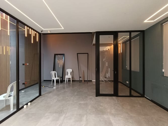 Oficina en arriendo en El Chagualo, Medellín, 80 m² · foto 4 de 12