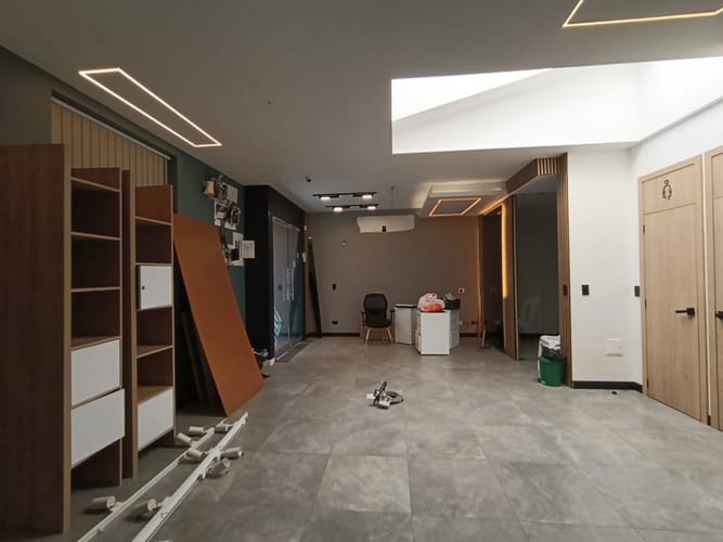 Oficina en arriendo en El Chagualo, Medellín, 80 m² · foto 8 de 12