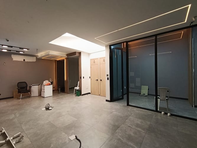 Oficina en arriendo en El Chagualo, Medellín, 80 m² · foto 9 de 12