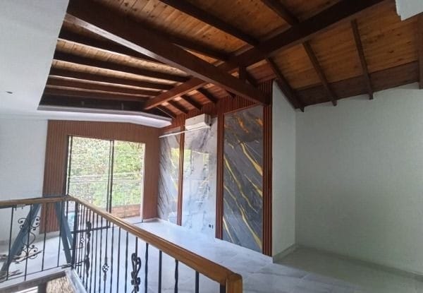 Casa de 5 alcobas en arriendo en Camino Verde, Envigado, 90 m² · foto 3 de 18