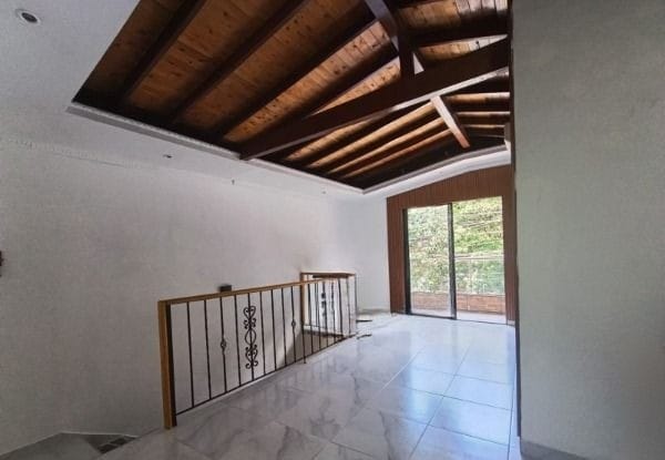 Casa de 5 alcobas en arriendo en Camino Verde, Envigado, 90 m² · foto 7 de 18