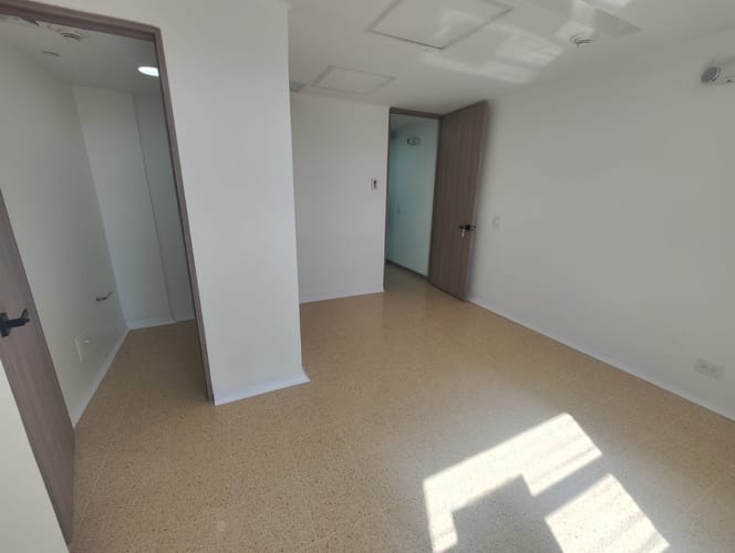 Consultorio en arriendo en Vía Las Palmas, Medellín, 36 m² · foto 2 de 8