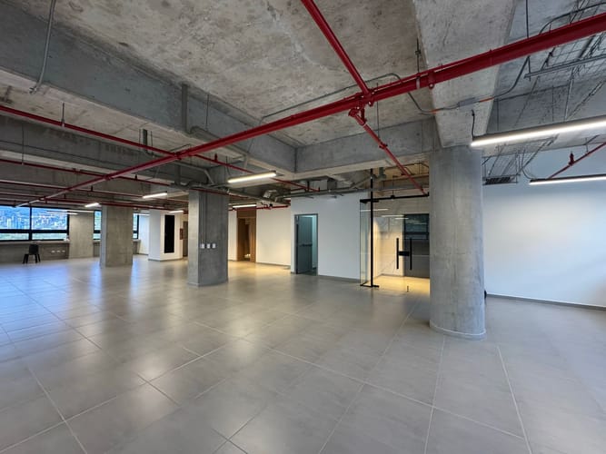 Oficina en arriendo en Santa Maria No. 3, Itagüí, 393 m² · foto 13 de 20
