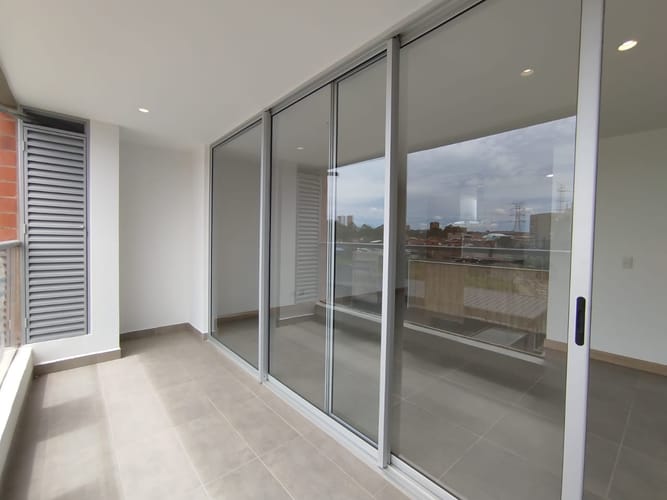 Apartamento de 3 alcobas en arriendo en Centro, Rionegro, 89 m² · foto 5 de 14