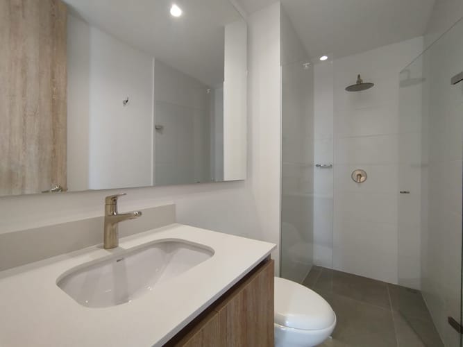 Apartamento de 3 alcobas en arriendo en Centro, Rionegro, 89 m² · foto 8 de 14