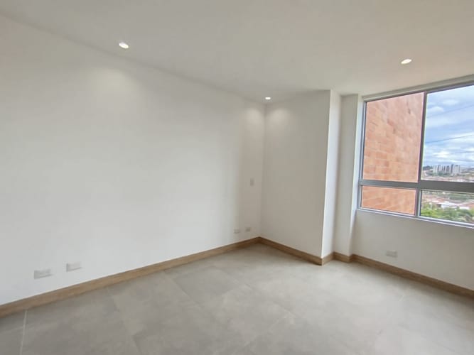 Apartamento de 3 alcobas en arriendo en Centro, Rionegro, 89 m² · foto 9 de 14