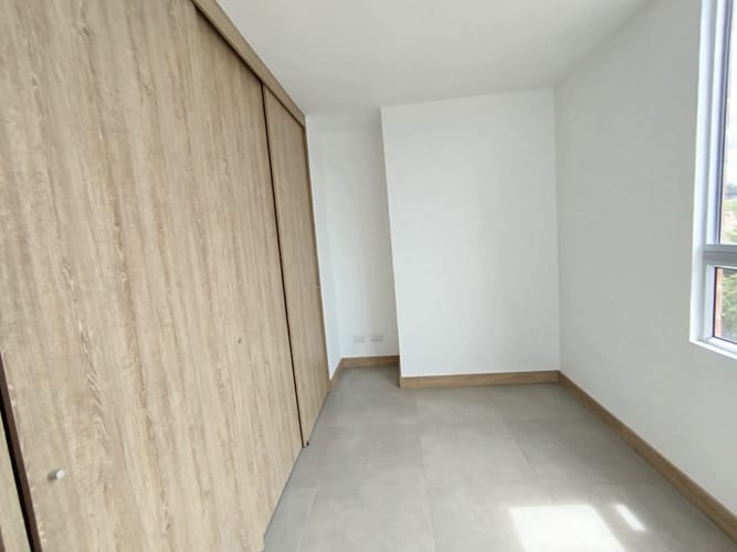 Apartamento de 3 alcobas en arriendo en Centro, Rionegro, 89 m² · foto 14 de 14