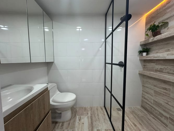 Apartamento de 3 alcobas en arriendo en El Poblado, Medellín, 86 m² · foto 15 de 16