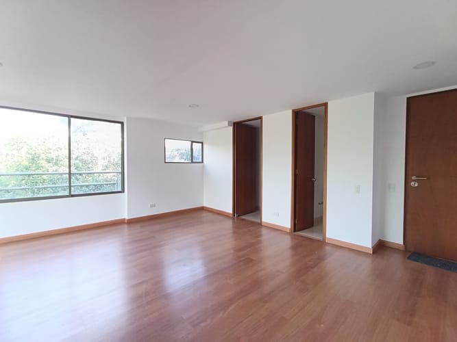 Apartamento de 1 alcoba en arriendo en El Poblado, Medellín, 67 m² · foto 4 de 12