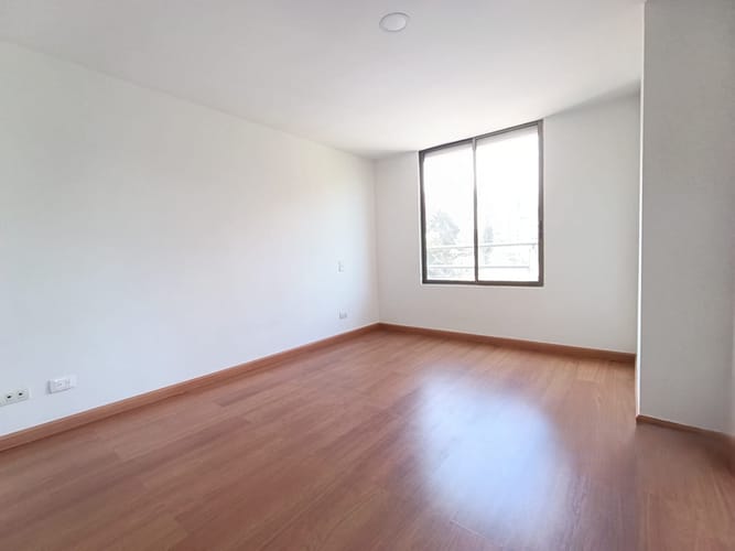 Apartamento de 1 alcoba en arriendo en El Poblado, Medellín, 67 m² · foto 6 de 12