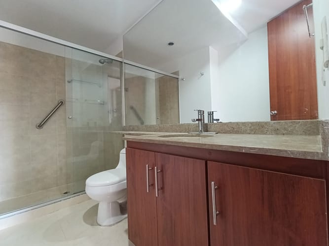 Apartamento de 1 alcoba en arriendo en El Poblado, Medellín, 67 m² · foto 7 de 12