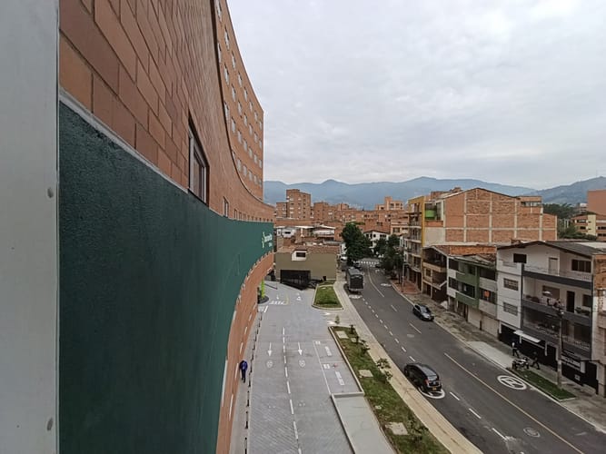 Consultorio en arriendo en La Milagrosa, Medellín, 40 m² · foto 15 de 20