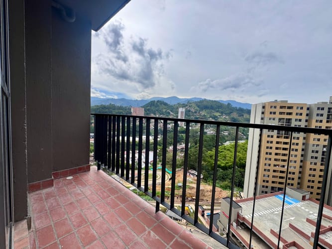 Apartamento de 2 alcobas en arriendo en Pueblo Viejo, La Estrella, 45 m² · foto 11 de 16