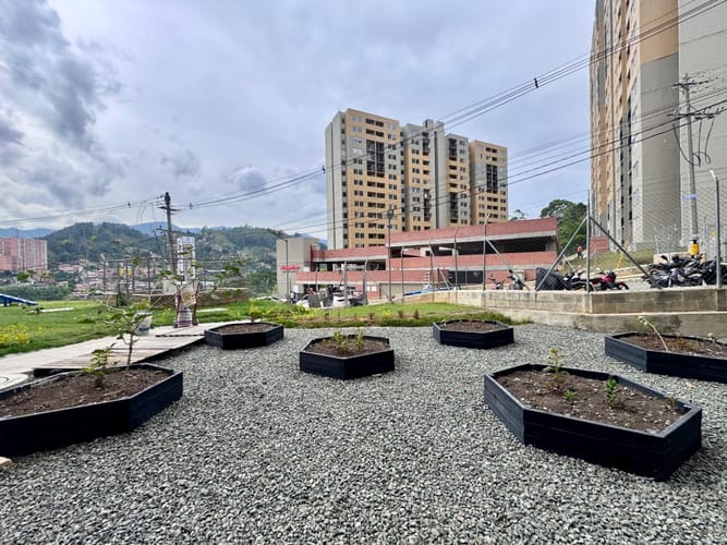Apartamento de 2 alcobas en arriendo en Pueblo Viejo, La Estrella, 45 m² · foto 15 de 16