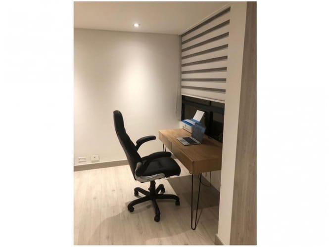 Apartamento de 3 alcobas en venta en Los Balsos, Medellín, 250 m² · foto 8 de 15