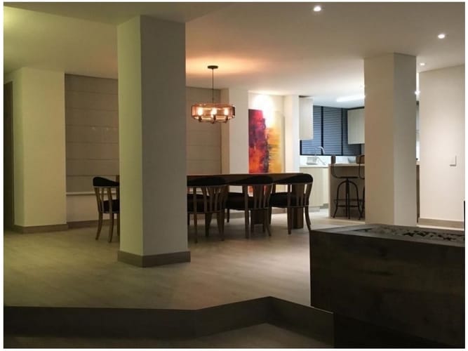 Apartamento de 3 alcobas en venta en Los Balsos, Medellín, 250 m² · foto 12 de 15