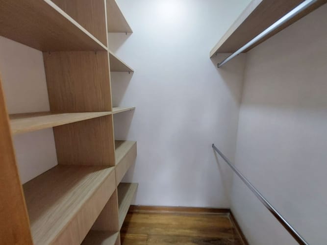Apartamento de 3 alcobas en arriendo en El Poblado, Medellín, 220 m² · foto 7 de 20
