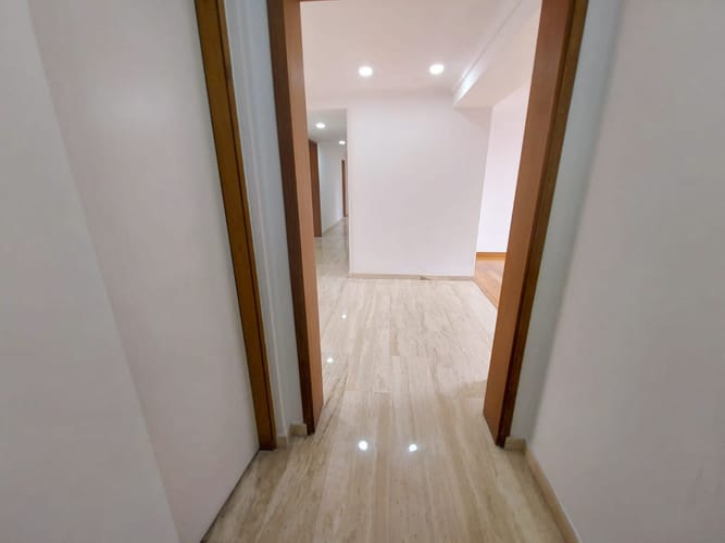 Apartamento de 3 alcobas en arriendo en El Poblado, Medellín, 220 m² · foto 12 de 20