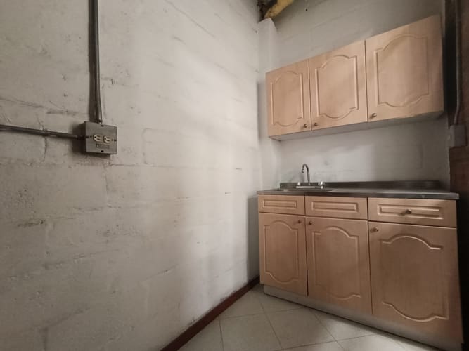 Bodega en arriendo en Pueblo Viejo, La Estrella, 412 m² · foto 9 de 17