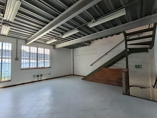Bodega en arriendo en Pueblo Viejo, La Estrella, 412 m² · foto 10 de 17