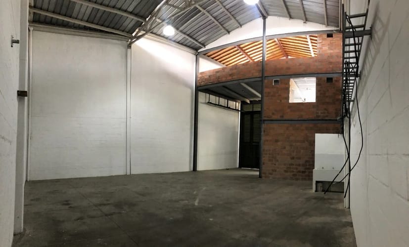 Bodega en arriendo en Pueblo Viejo, La Estrella, 323 m² · foto 4 de 16