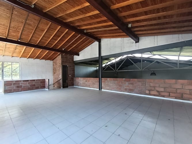 Bodega en arriendo en Pueblo Viejo, La Estrella, 323 m² · foto 9 de 16