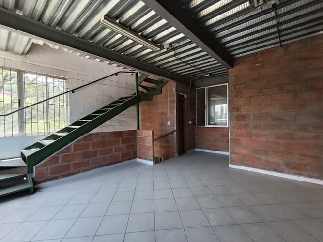Bodega en arriendo en Pueblo Viejo, La Estrella, 323 m² · foto 12 de 16