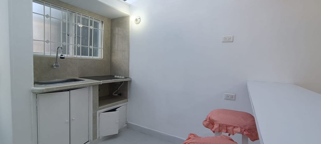 Apartaestudio en arriendo en Niza, Bogotá, 27 m² · foto 11 de 12