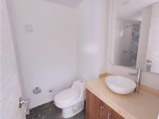 Apartamento de 1 alcoba en venta en Santa Barbara Centro, Bogotá, 42 m² · foto 7 de 12