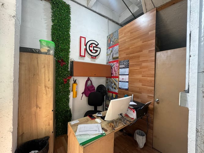 Bodega en arriendo en Cristo Rey, Medellín, 350 m² · foto 11 de 16