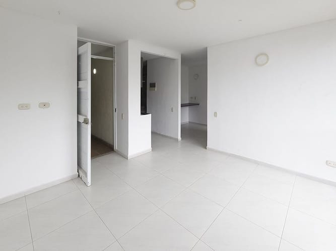 Apartamento de 3 alcobas en venta en Cr Alborada Hd Rosablanca, Villavicencio, 50 m² · foto 3 de 15