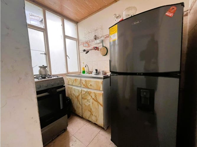 Casa de 6 alcobas en venta en La Favorita, Bogotá, 256 m² · foto 7 de 15