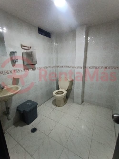 Local en venta en San Eduardo, Cúcuta, 582 m² · foto 8 de 13