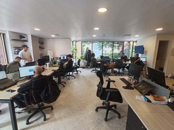 Oficina en arriendo en El Poblado, Medellín, 68 m² · foto 9 de 14