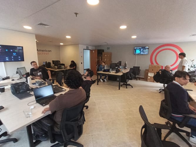 Oficina en arriendo en El Poblado, Medellín, 68 m² · foto 11 de 14