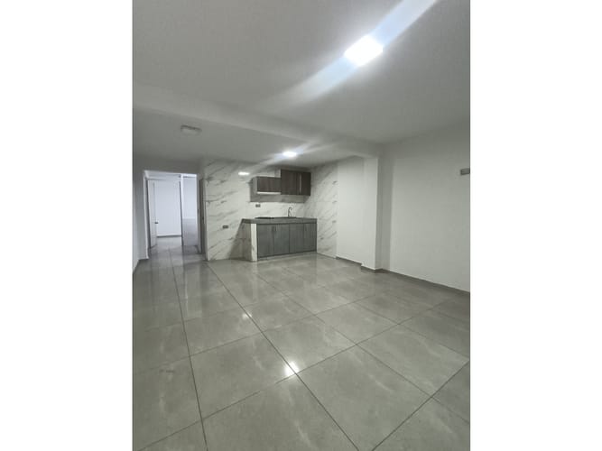 Casa de 5 alcobas en venta en El Carmelo, Candelaria, 60 m² · foto 11 de 20