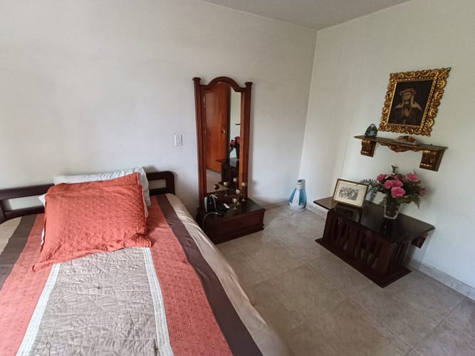 Apartamento de 3 alcobas en arriendo en Laureles, Medellín, 150 m² · foto 4 de 20
