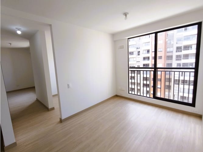 Apartamento de 2 alcobas en venta en Prado Veraniego, Bogotá, 39 m² · foto 2 de 24