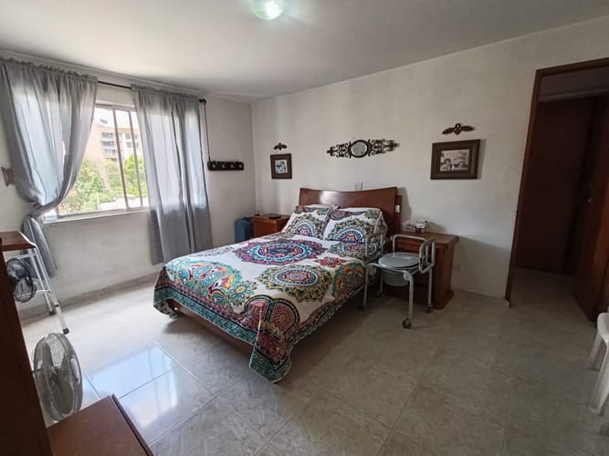 Apartamento de 3 alcobas en arriendo en Laureles, Medellín, 150 m² · foto 10 de 20