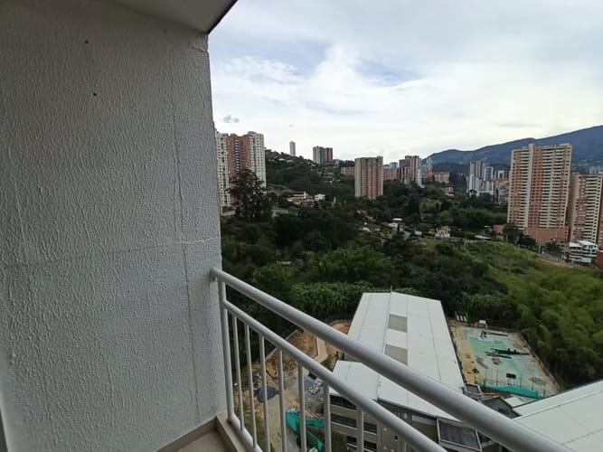 Apartamento de 3 alcobas en arriendo en Señorial, Envigado, 65 m² · foto 11 de 20