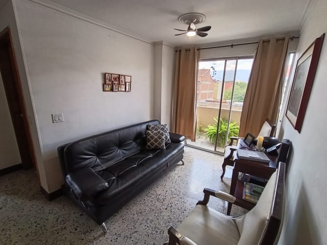 Apartamento de 3 alcobas en arriendo en Laureles, Medellín, 150 m² · foto 12 de 20