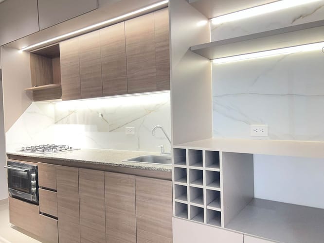 Apartamento de 3 alcobas en arriendo en Quintas De Los Almendros, Envigado, 71 m² · foto 4 de 13