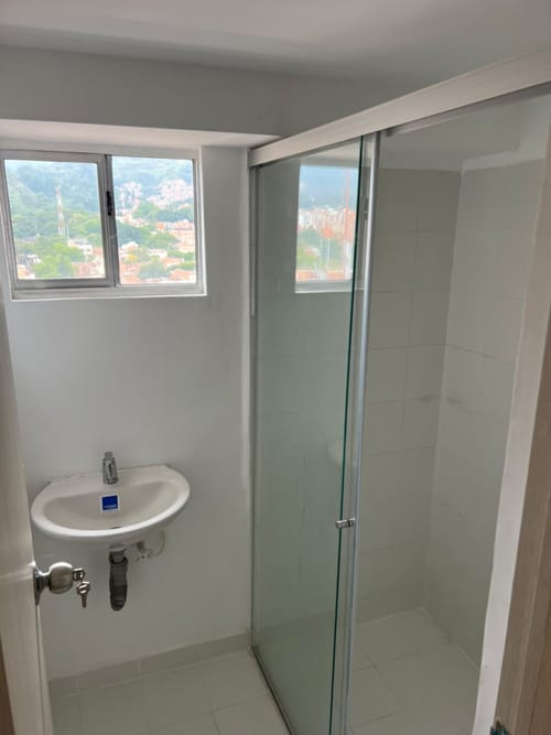 Apartaestudio en arriendo en Cristobal, Medellín, 39 m² · foto 6 de 7