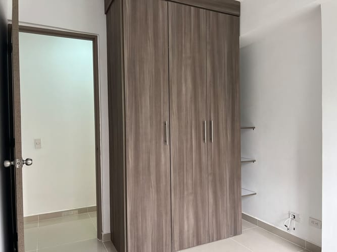 Apartamento de 3 alcobas en arriendo en Quintas De Los Almendros, Envigado, 71 m² · foto 10 de 13