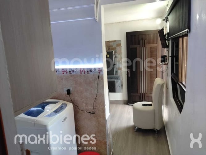 Apartaestudio en arriendo en Florencia, Medellín, 50 m² · foto 6 de 12