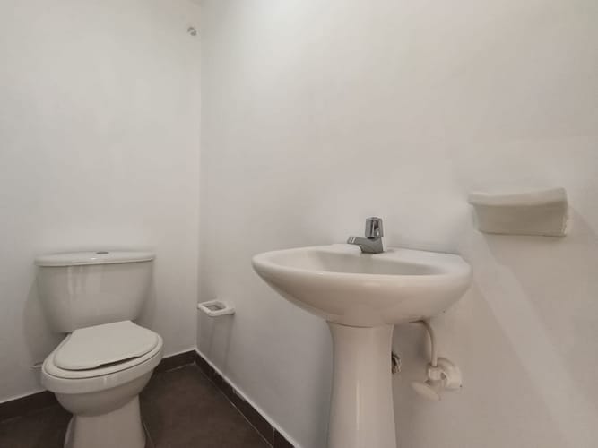 Oficina en arriendo en Laureles, Medellín, 170 m² · foto 6 de 20