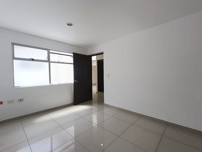 Oficina en arriendo en Laureles, Medellín, 170 m² · foto 7 de 20