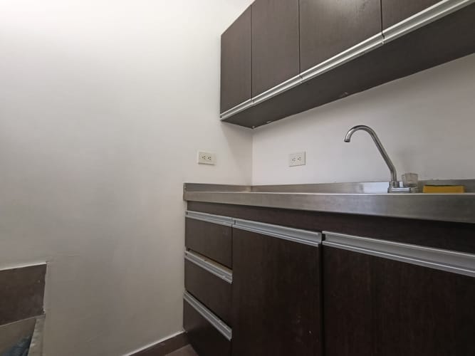 Oficina en arriendo en Laureles, Medellín, 170 m² · foto 8 de 20
